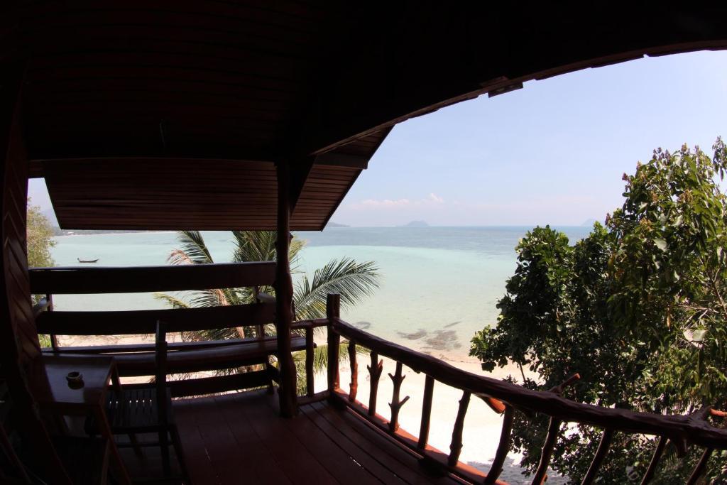 Moon Beach Resort Ko Pha Ngan Bilik gambar